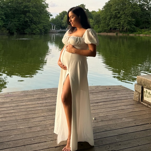 Kutumai Women's Summer Puff Sleeve, Split Maxi Dress Flowy A Line - Picture 2 of 6